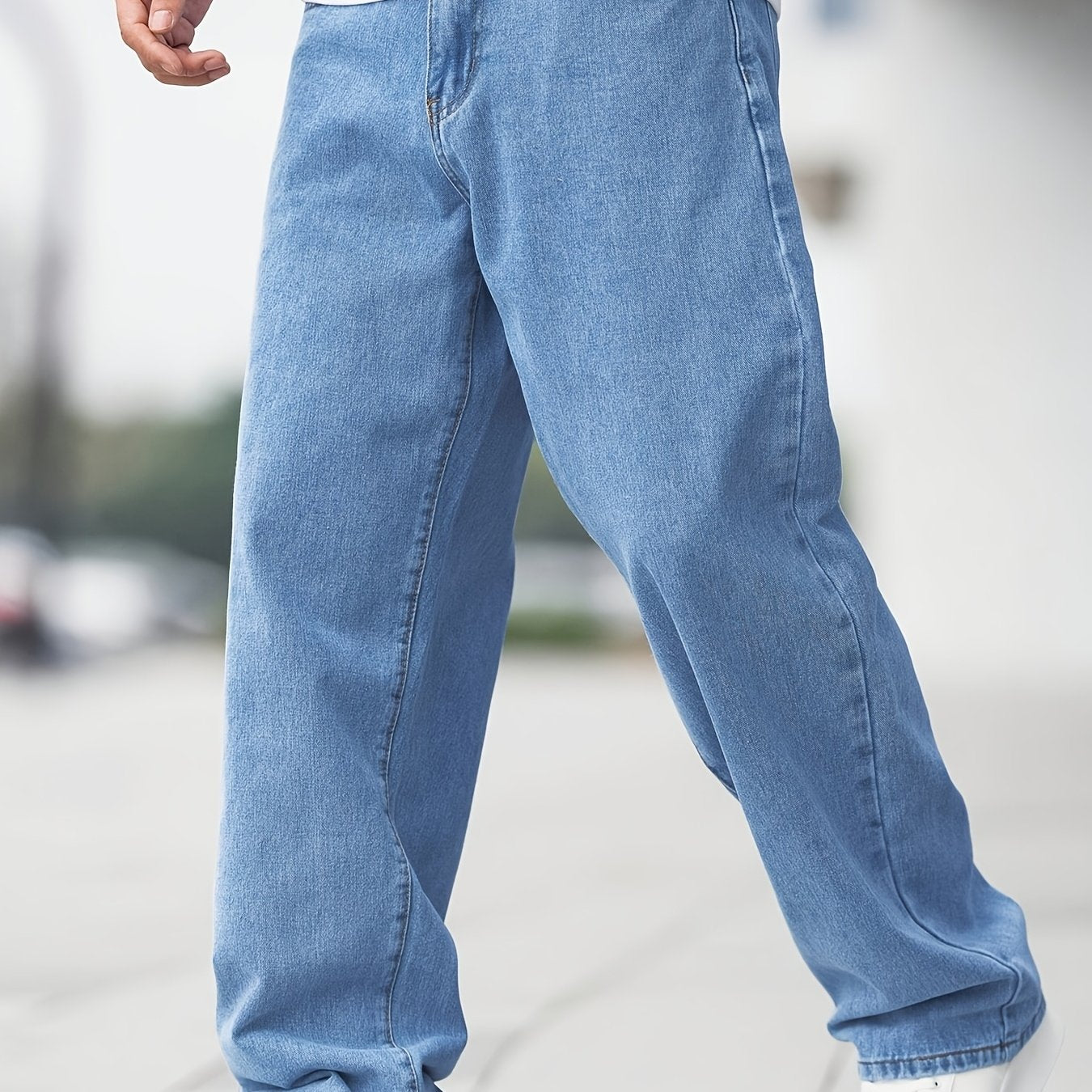 Jean Homme Casual – Jambe Large, Poches Diagonales, Délavage Clair, Coupe Droite